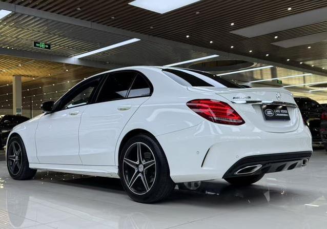 13万买豪车，18款奔驰C200值不值，试驾后你会心动？