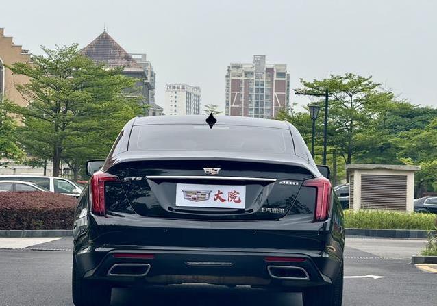 16万入手豪车CT5？22年仅跑3.5万公里，价格却比新车腰斩！