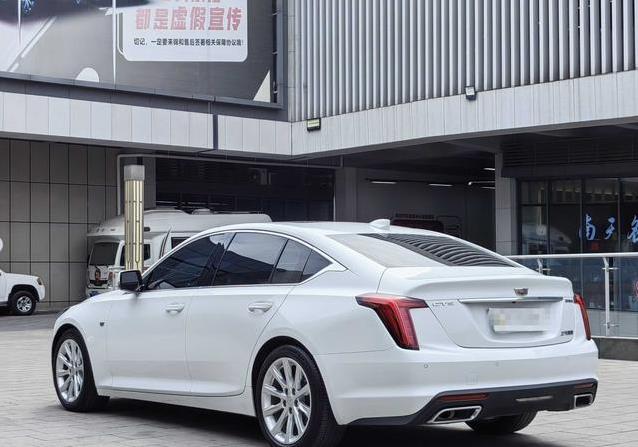 4年仅跑4万公里，CT5跌至11万，豪华车这么香？