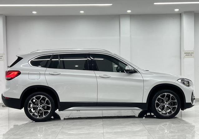 11万买宝马X1,5.9万公里好车况,真值还是有坑?