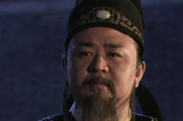 梁冠华胖到无人敢用，却凭演技逆袭成“狄仁杰”，妻子倒追更传奇