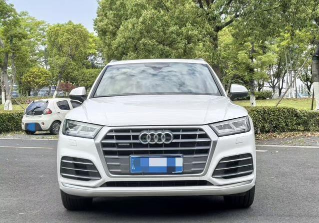 12万公里奥迪Q5L仍亮眼，豪华感不减，值不值得入手？