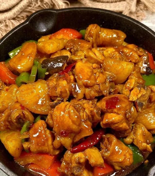 更年期少吃肥肉，三道家常菜更养身，营养翻倍吃出好气色