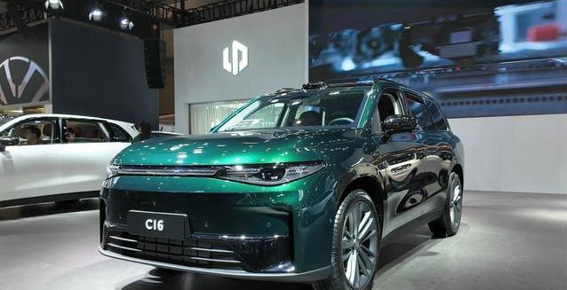 15万买中大型SUV？别克E5零跑C16同天开战，谁更值？