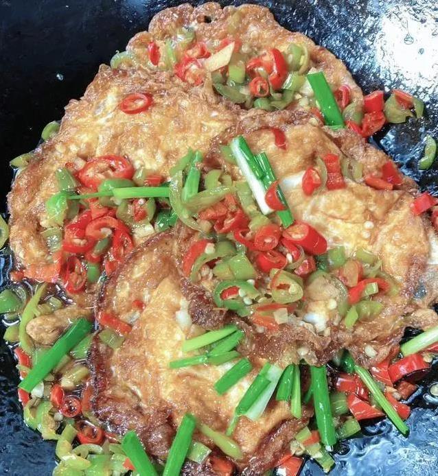 三道辣菜秒杀外卖，简单一炒全家抢吃，你敢试吗？