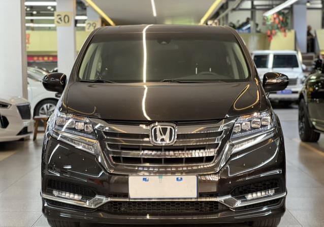 14.88万入手艾力绅混动，9万公里省油神车，值不值？