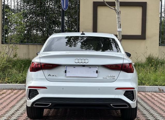 14万入手21年奥迪A3L，1.1万公里近新车，值不值？