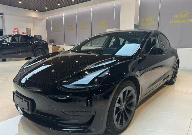 12万买特斯拉Model 3，省油又拉风，真能开回家？