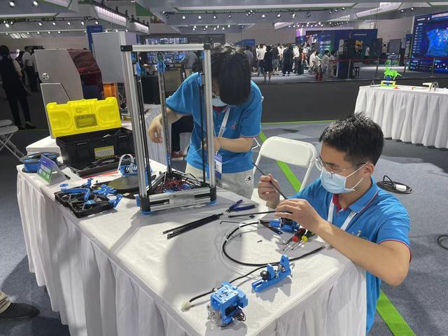 22岁女生获世界职业技能大赛金奖