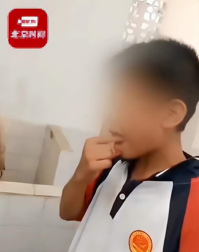 校园霸凌再发生！福建中学生被逼吃粪便，学校等多方紧急回应