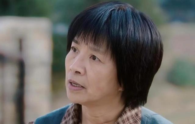 倪萍喊话迟蓬：生万物大脚娘太精彩