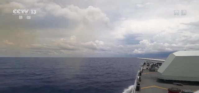 海军护卫舰赴南海海域，开展连续3天实弹射击训练