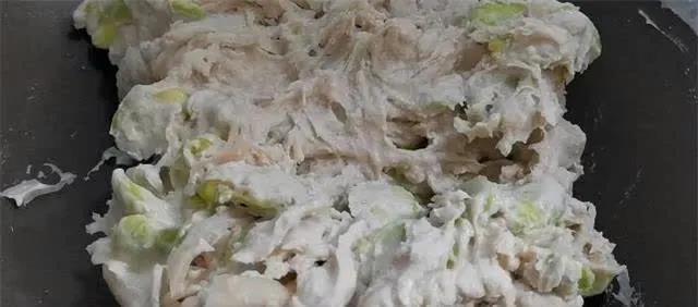 蚕豆变好吃：多加一样食材，嫩香软糯，翠绿不发黄