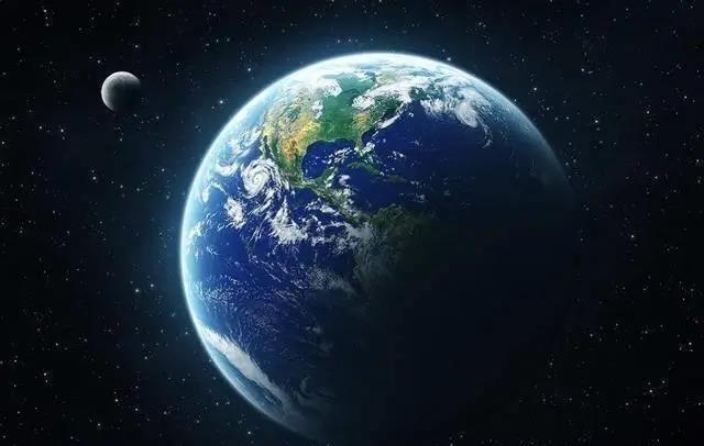太阳表面温度接近6000℃，地球都晒热了，为何太空却那么冷？