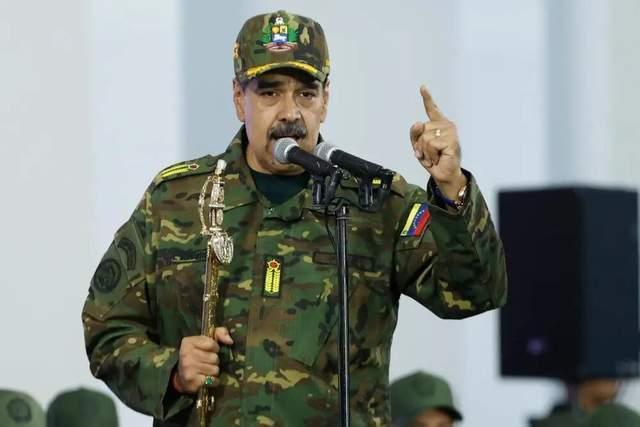 特朗普称将对委展开地面行动 打击毒品贩运者