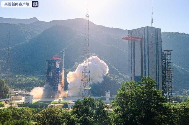 中国成功发射遥感三十号10组卫星 发射成功率100%