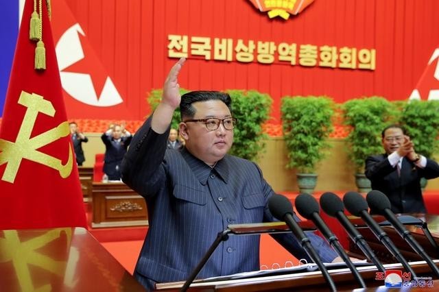 朝鲜宣布抗疫胜利 金正恩：已消灭新冠病毒