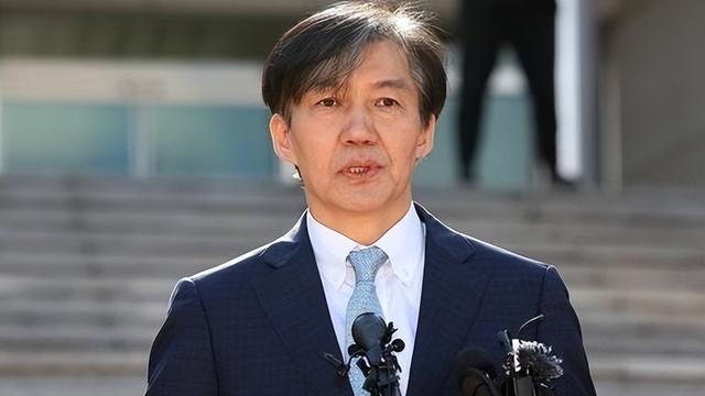 韩国祖国革新党前党首在看守所服刑 支持者集会声援