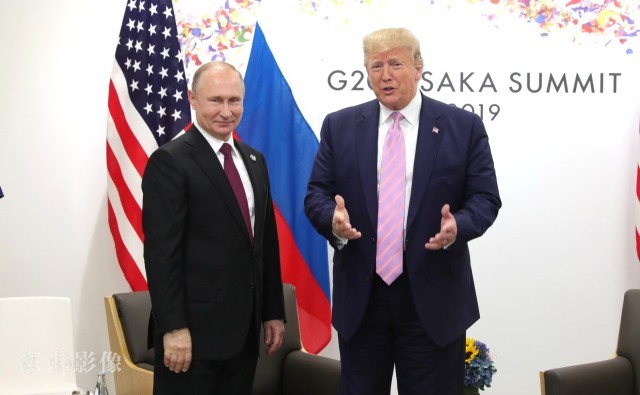 2019年6月28日，特朗普与普京在G20大阪峰会期间举行会晤。图自澎湃影像