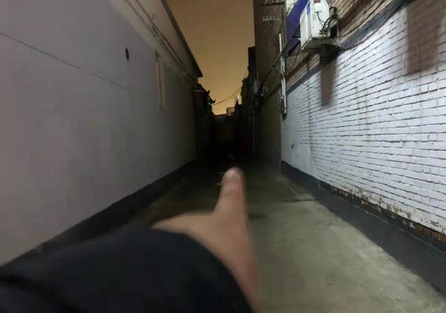 河北一网约车司机持续偏航致女乘客跳车 警方介入