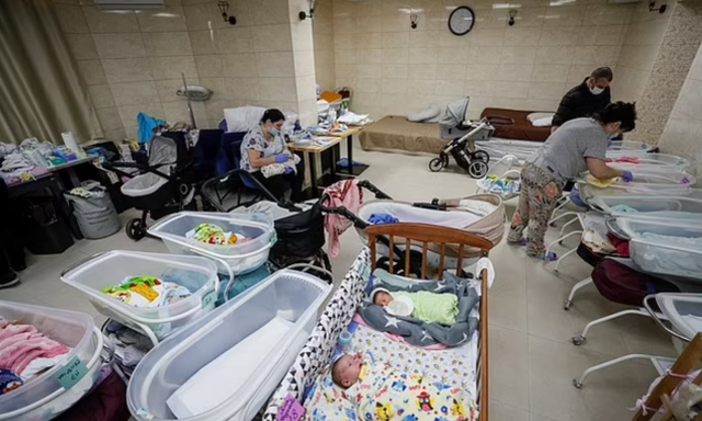 乌克兰地下室积攒大量代孕新生儿 照片曝光！