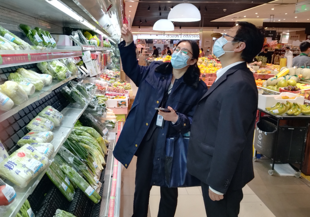 天价白菜！上海一百货公司因单颗白菜买77.9元被罚50万