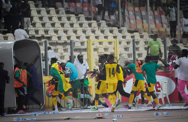 尼日利亚无缘世界杯:球员遭围殴