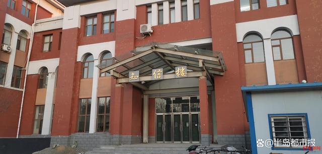 研究生猝死自习室案:导师否认压迫，称对其培养倾尽心血