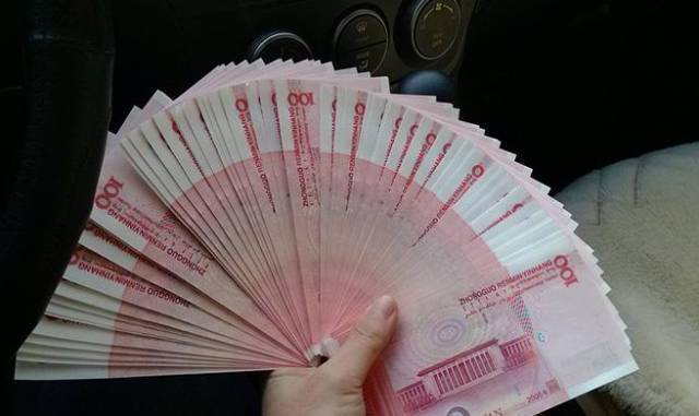 在中国月收入1万是个什么样的水平？和你想的不一样