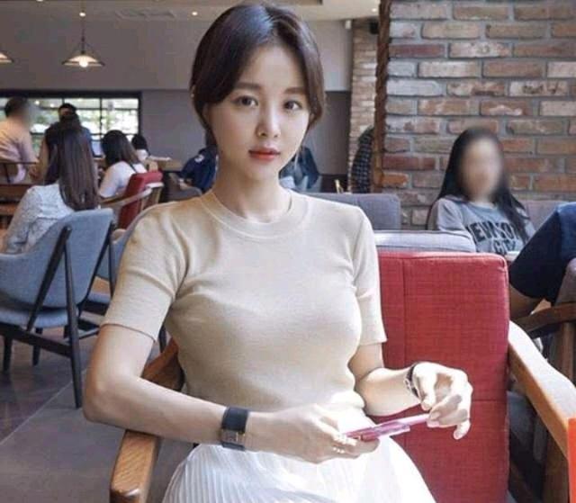 山东32岁硕士女子辞掉年薪30万工作回家相亲，长相漂亮彩礼不高相亲一年未成功