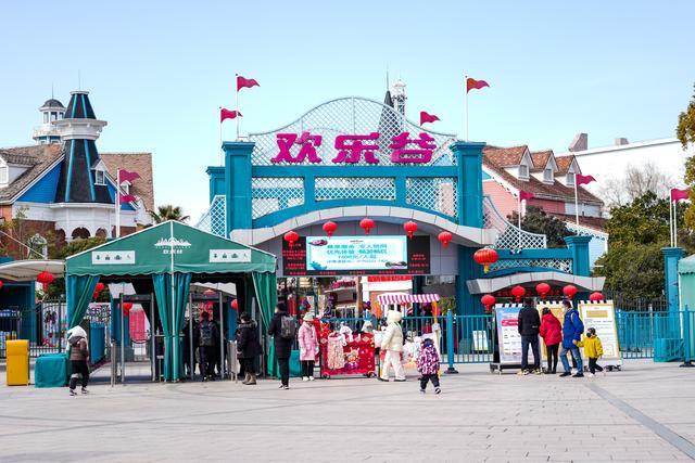 上海欢乐谷陷入安全风波，过山车频出问题 曾多次被抽查 要求整改确保安全