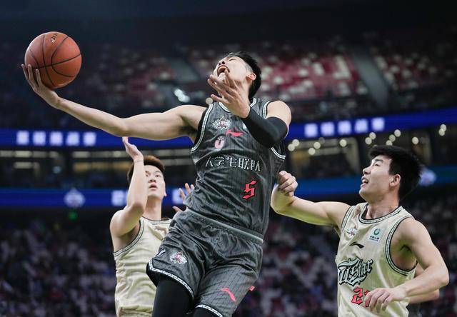崔永熙当选CBA星锐赛MVP 年仅19岁，是你心目中的热血少年吗