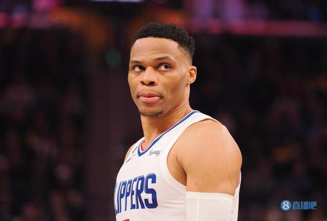 威少称自己心态始终如一，角色定位或有改变 但我愿意做任何事情