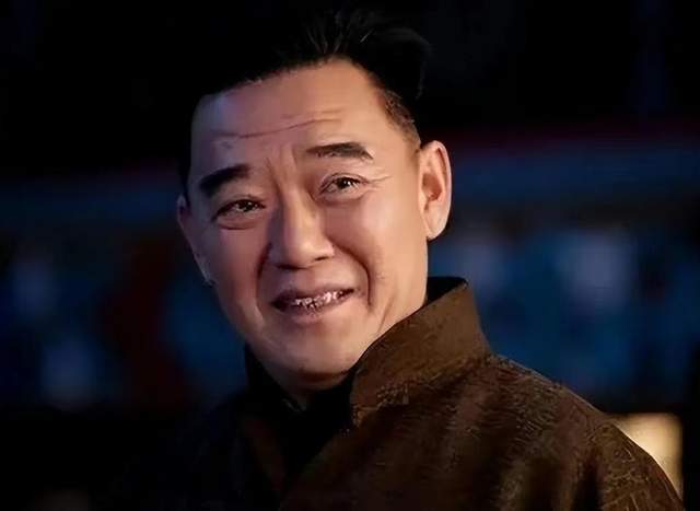 李立群酒后立遗嘱说上海房子给女儿，儿子一听脸就黑了当场发飙