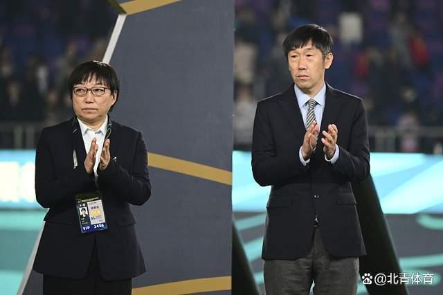 高洪波宣布2023中超开幕，张玉宁马宁代表宣誓