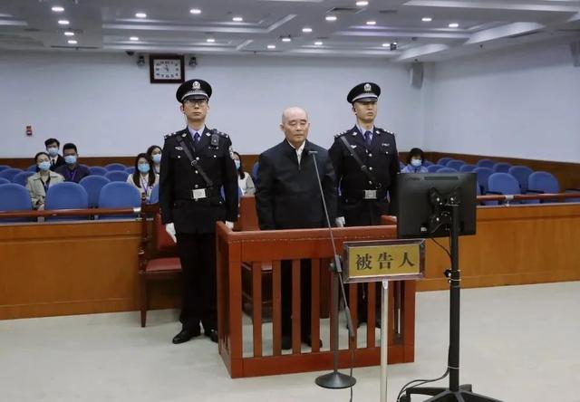 落马“老虎”被判刑，新疆生产建设兵团原副司令杨福林获刑13年