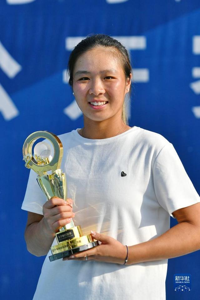 中国网球巡回赛常州站袁程依依女单夺冠 首次问鼎