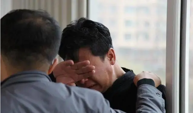 寒心！男子养儿17年身患重病 养子绝情失联不辞而别