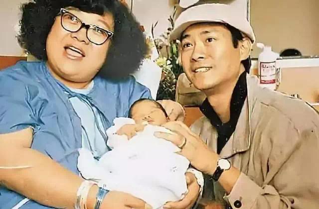 娱乐博主：郑欣宜终究为父母“失败的婚姻”买了单！