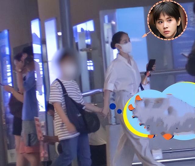 王子文带娃罕露面儿子乖巧懂事 孩子生父依旧成谜