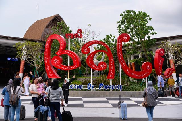 巴厘岛将对游客收入境费，用于保护当地环境和文化项目