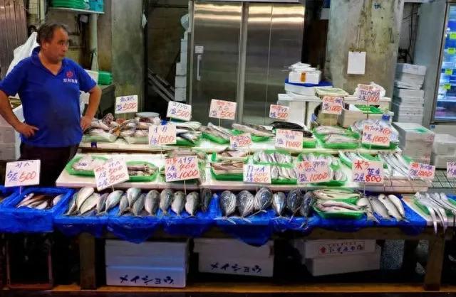 失去信心！很多韩国餐厅考虑不再卖鱼类 准备把店铺改成刀削面馆