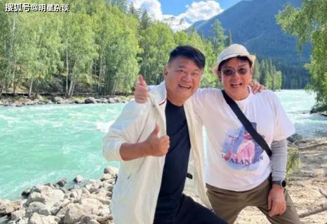陈百祥新疆庆结婚44周年 谭咏麟同行见证幸福爱情
