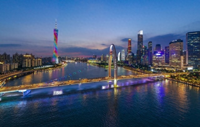 96万人离开广东，13万人走出上海，未来只有这3个城市值得买房？