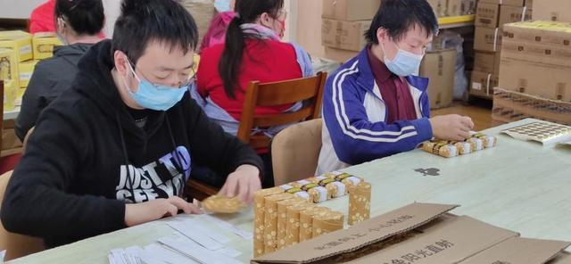 上海制皂谈聘用残障人士：有助康复，通过自己劳动获得收益