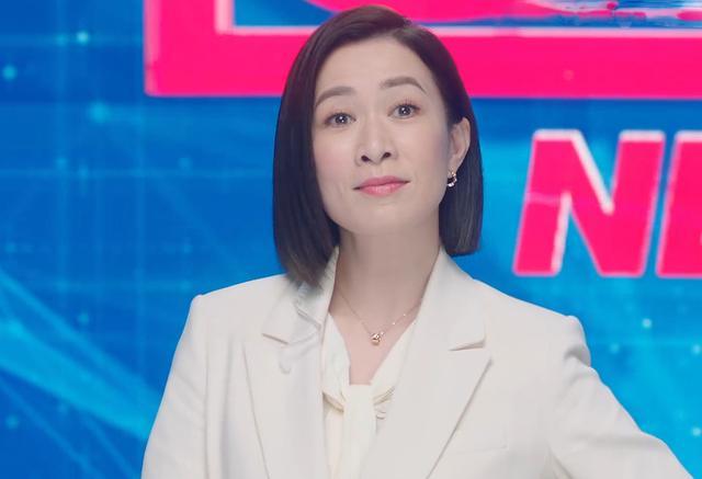 《新闻女王》佘诗曼吻戏来啦!"姐就是女王",有底线但不多