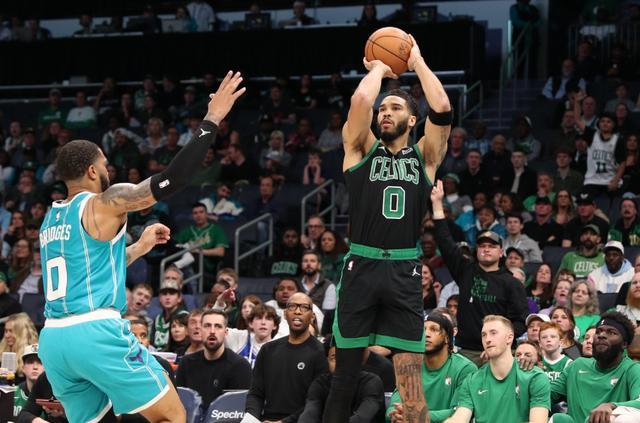 nba黄蜂加时121118凯尔特人塔图姆空砍45分