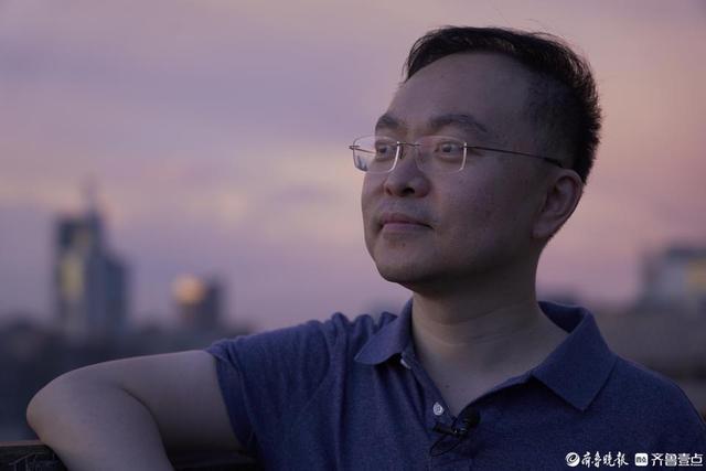 渐冻人蔡磊称生命危险经常发生 生命不息，战斗不止