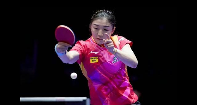 国乒女队晋级世乒赛女团决赛，3-0战胜法国队!
