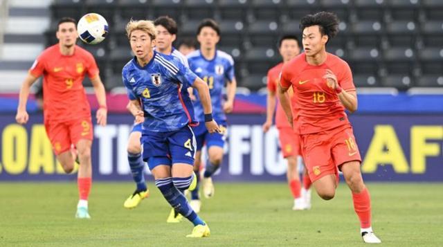 中国国奥0:1不敌10人日本队 开局丢球难挽败局